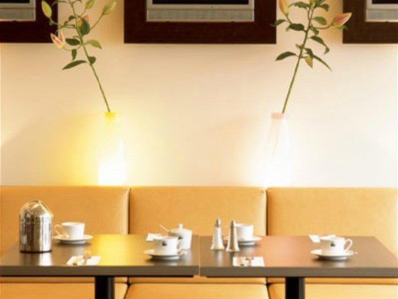 Bristol Hotel - Frankfurt City - Central Station Франкфурт на Майн Екстериор снимка