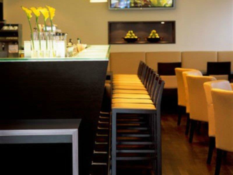 Bristol Hotel - Frankfurt City - Central Station Франкфурт на Майн Екстериор снимка
